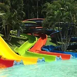 Las Cumbres Hotel & Water Park