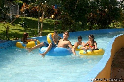 Las Cumbres & Water Park Hotel